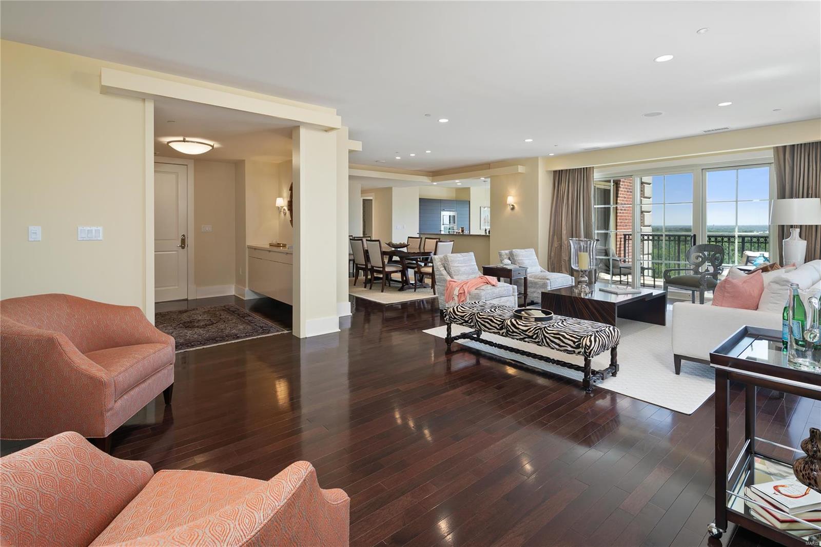 Plaza in Clayton - Residential