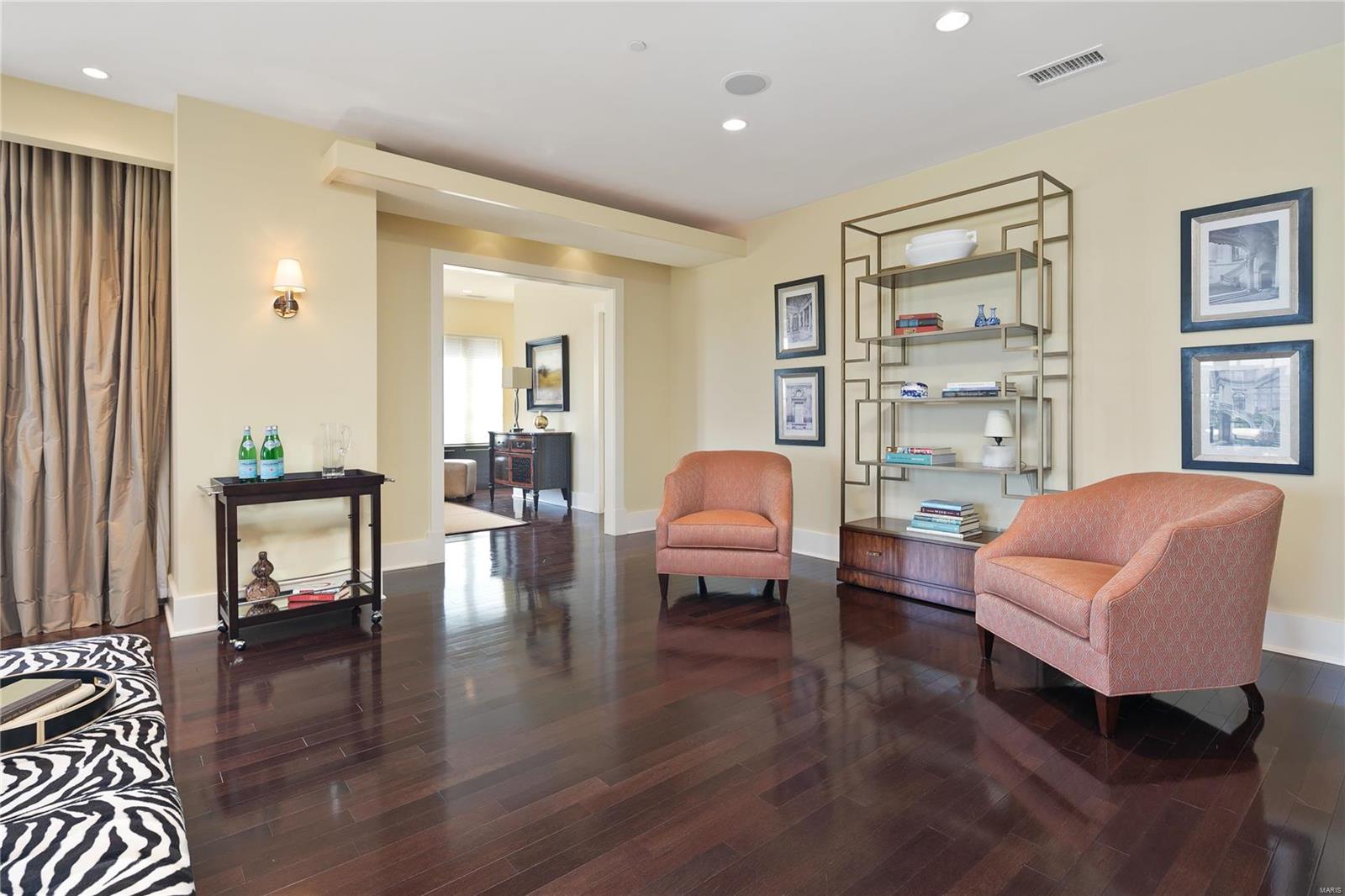 Plaza in Clayton - Residential