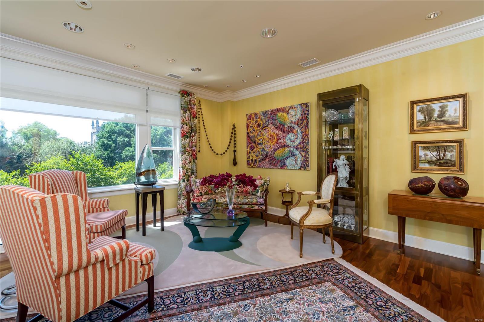 Residence At 800 S Hanley A Condo - Residential