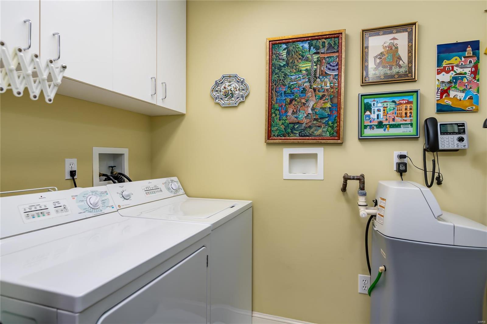 Residence At 800 S Hanley A Condo - Residential