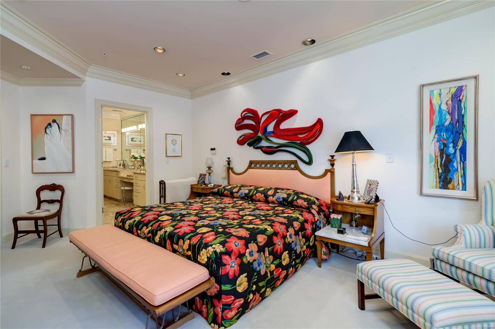 Residence At 800 S Hanley A Condo - Residential