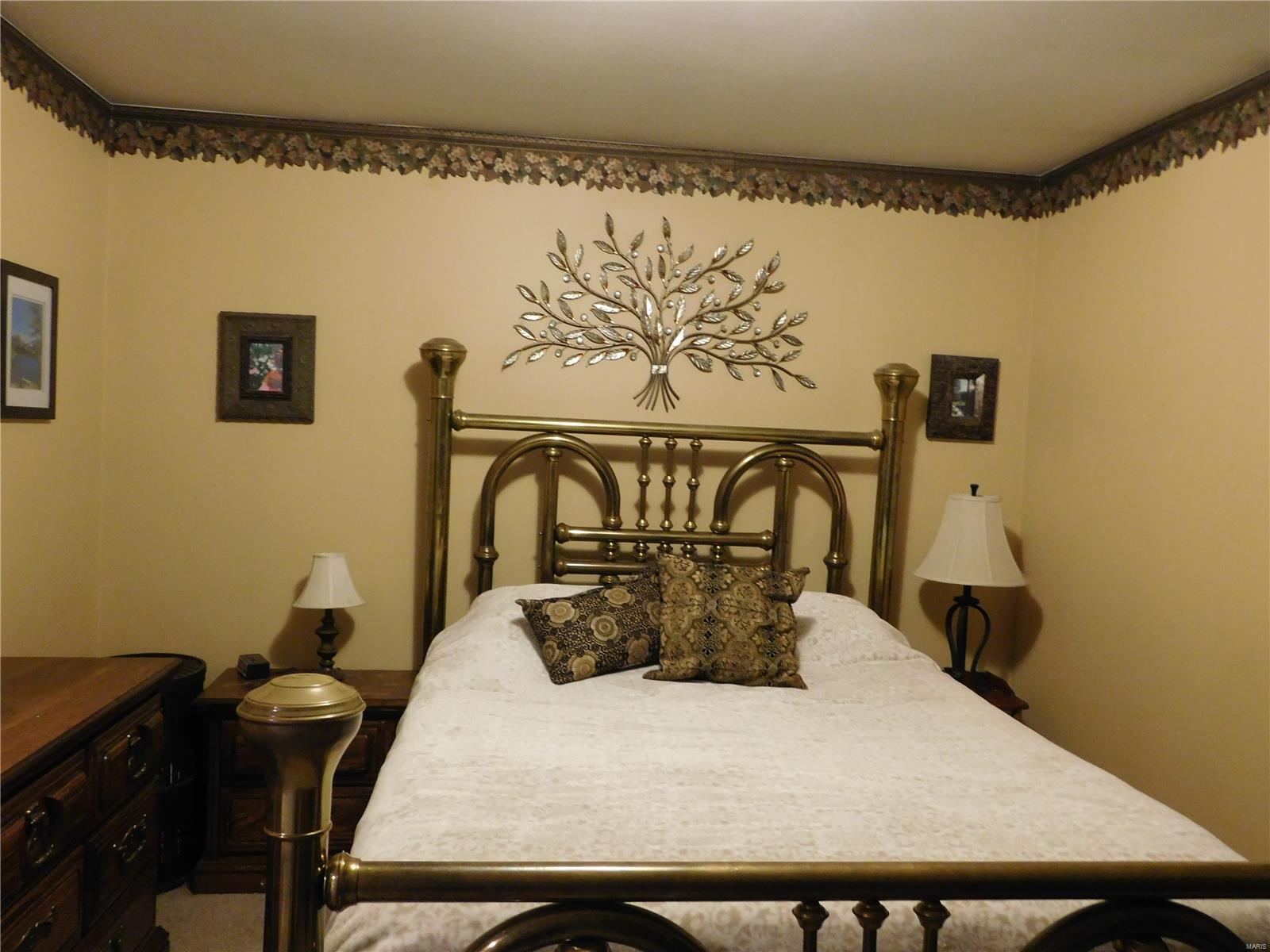 White Fence Estate Amd #3 - Residential