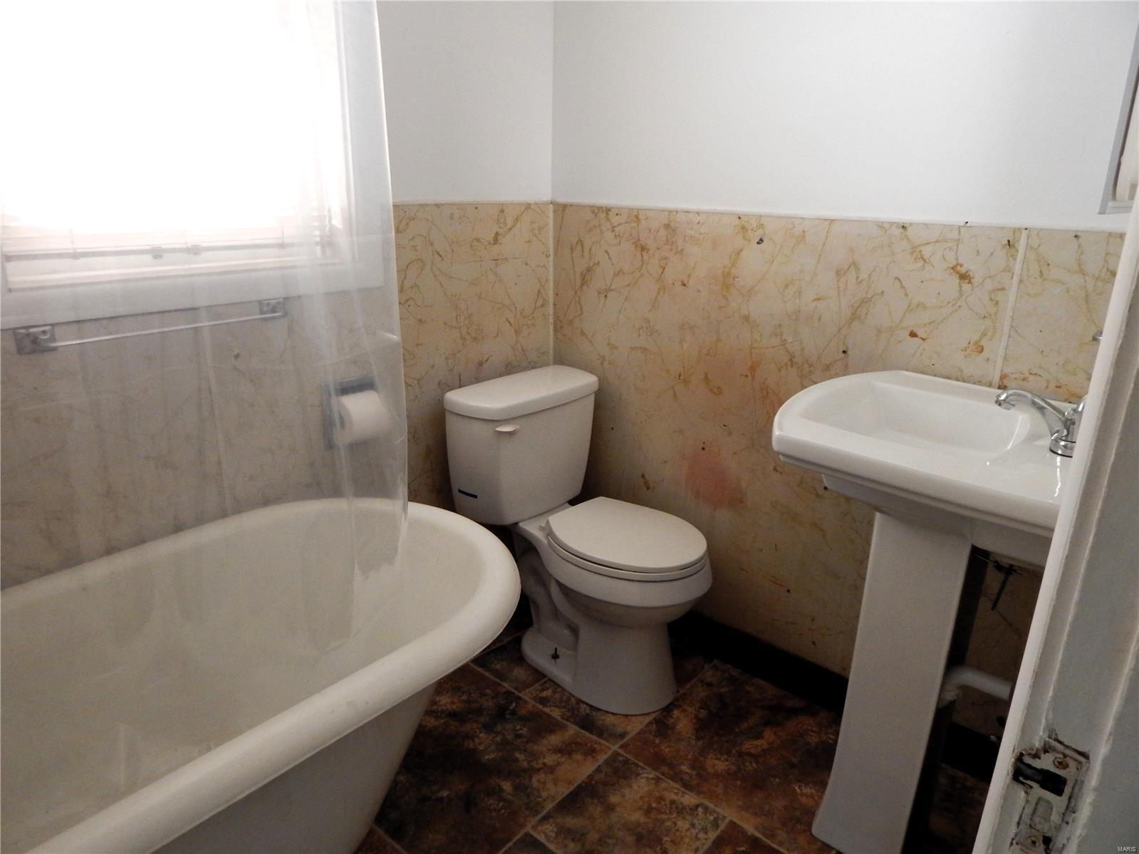 Kretzers Add - Residential Income