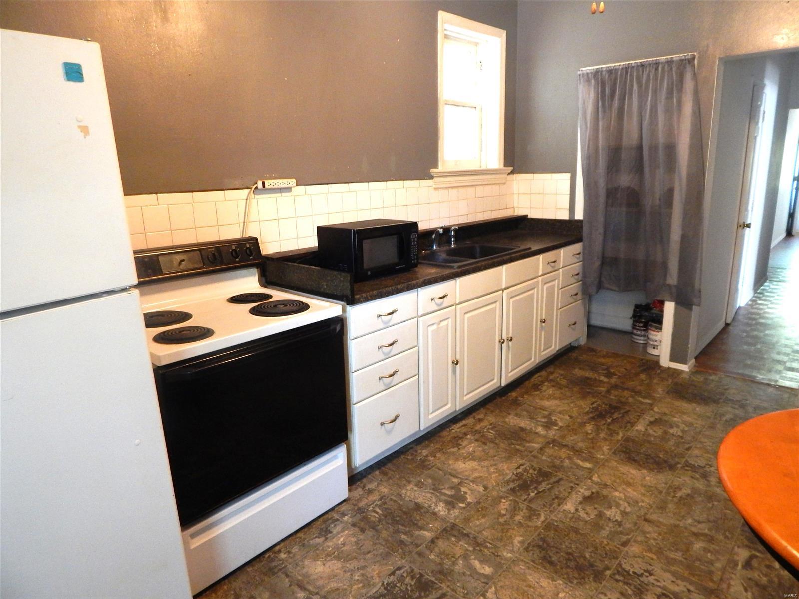Kretzers Add - Residential Income