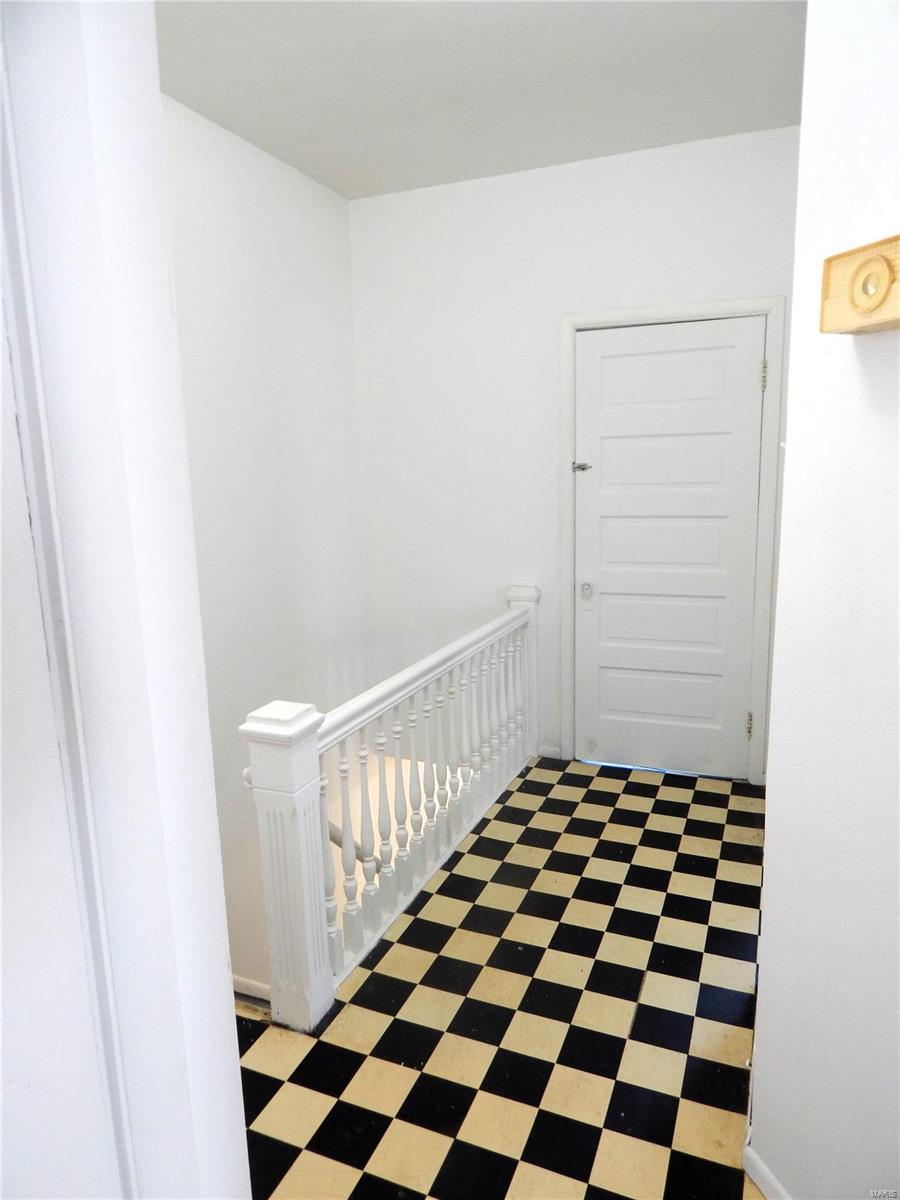 Kretzers Add - Residential Income