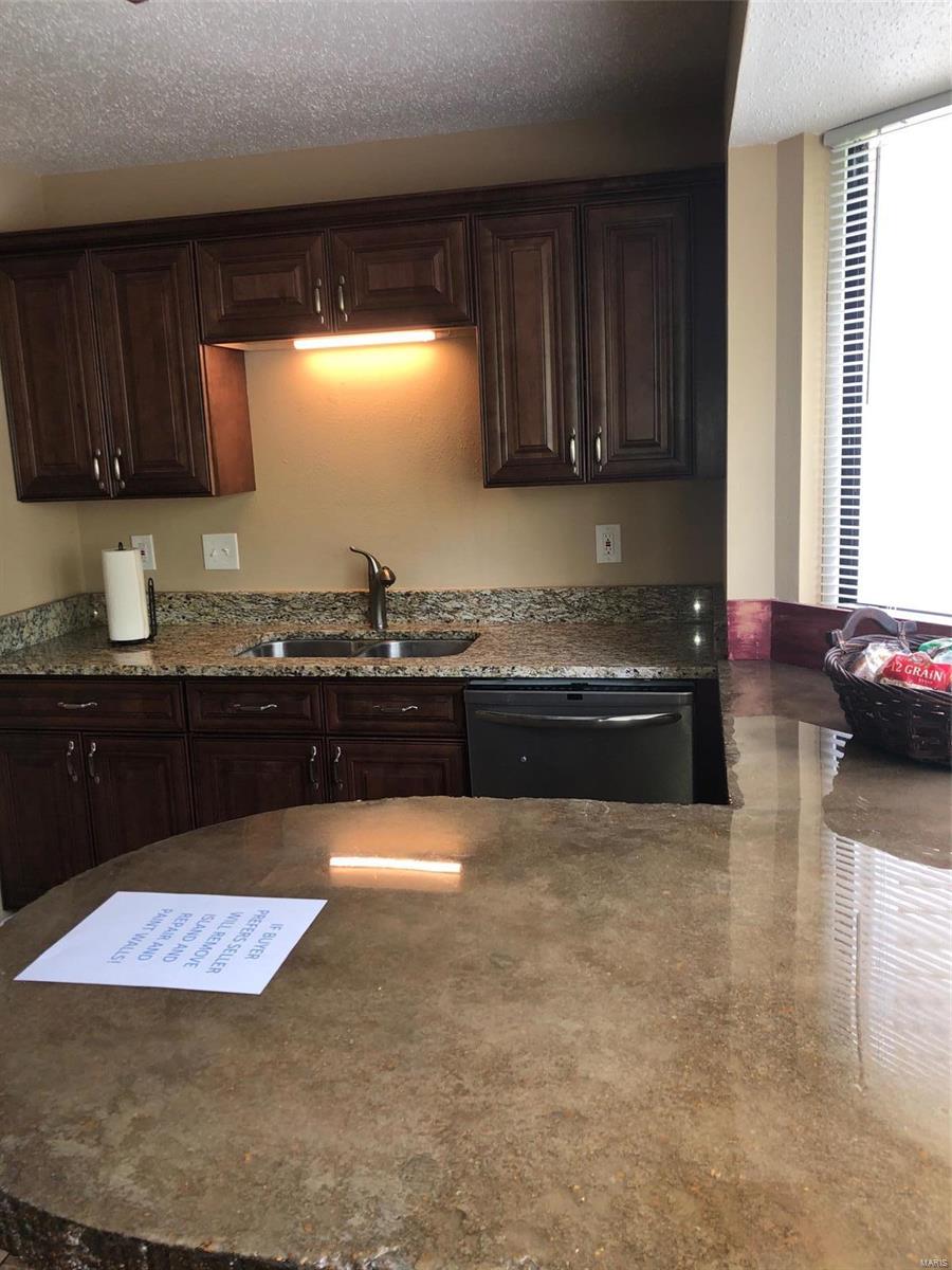 Fox Lake 6 - Residential