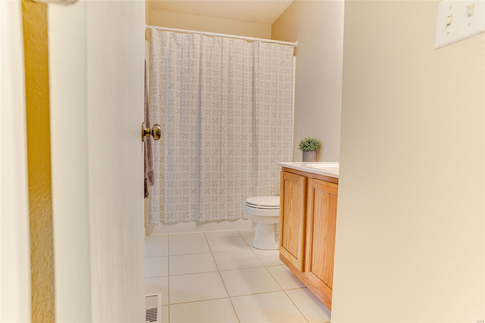 Apple Valley Ph 01 - Residential