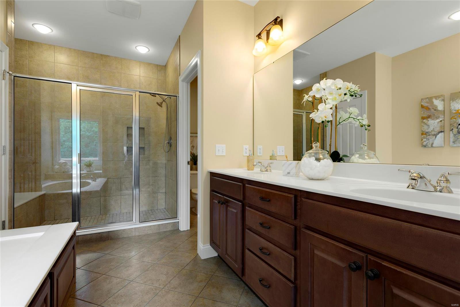 Eagle Glen Estates - Residential