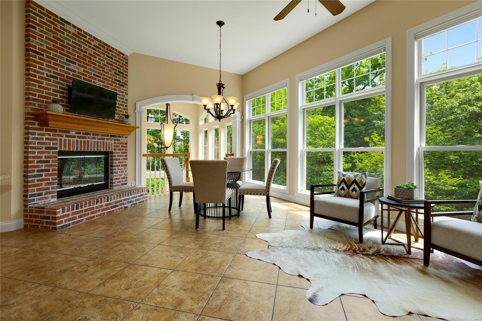 Eagle Glen Estates - Residential