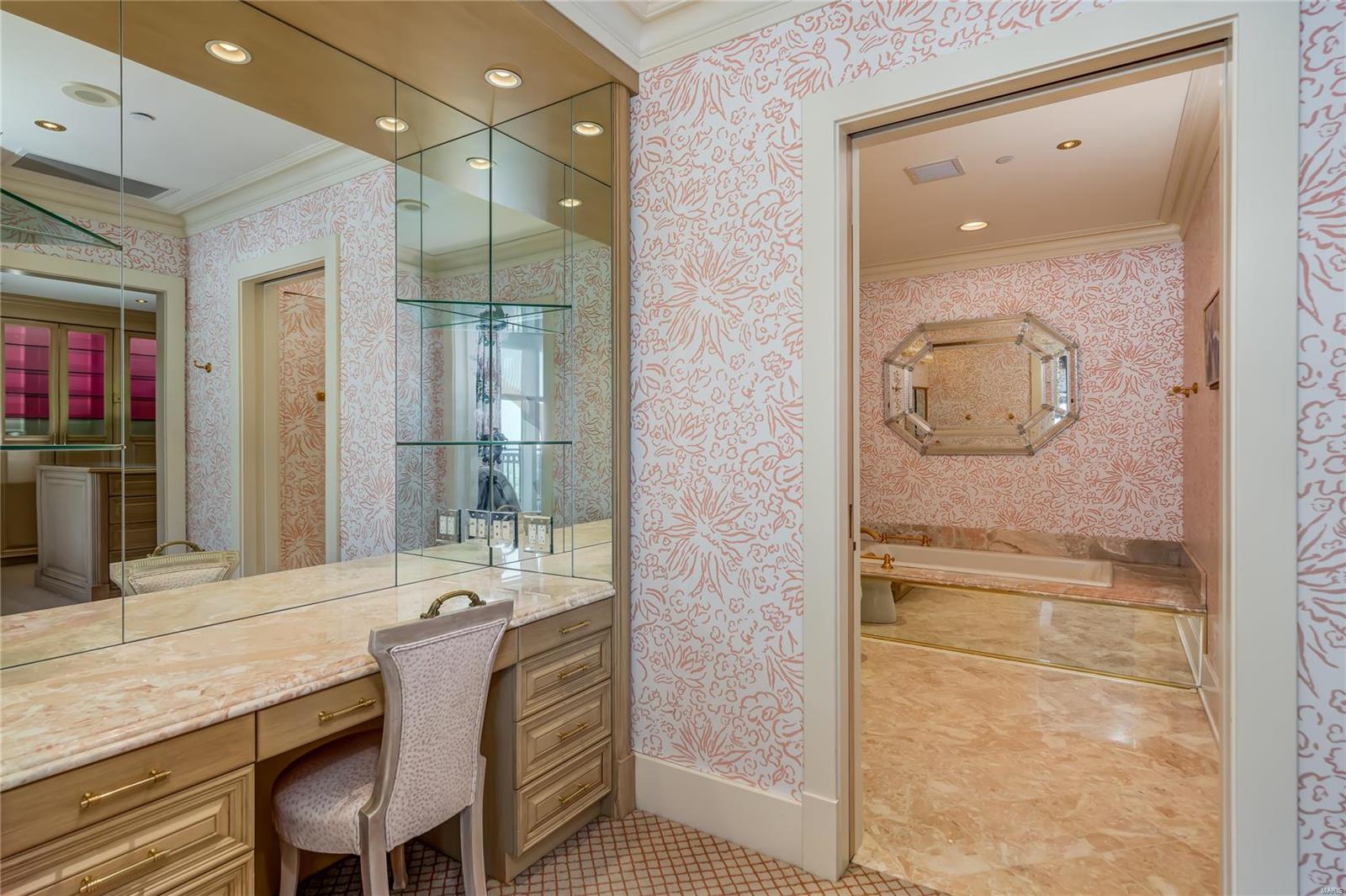 The Plaza In Clayton - Residential