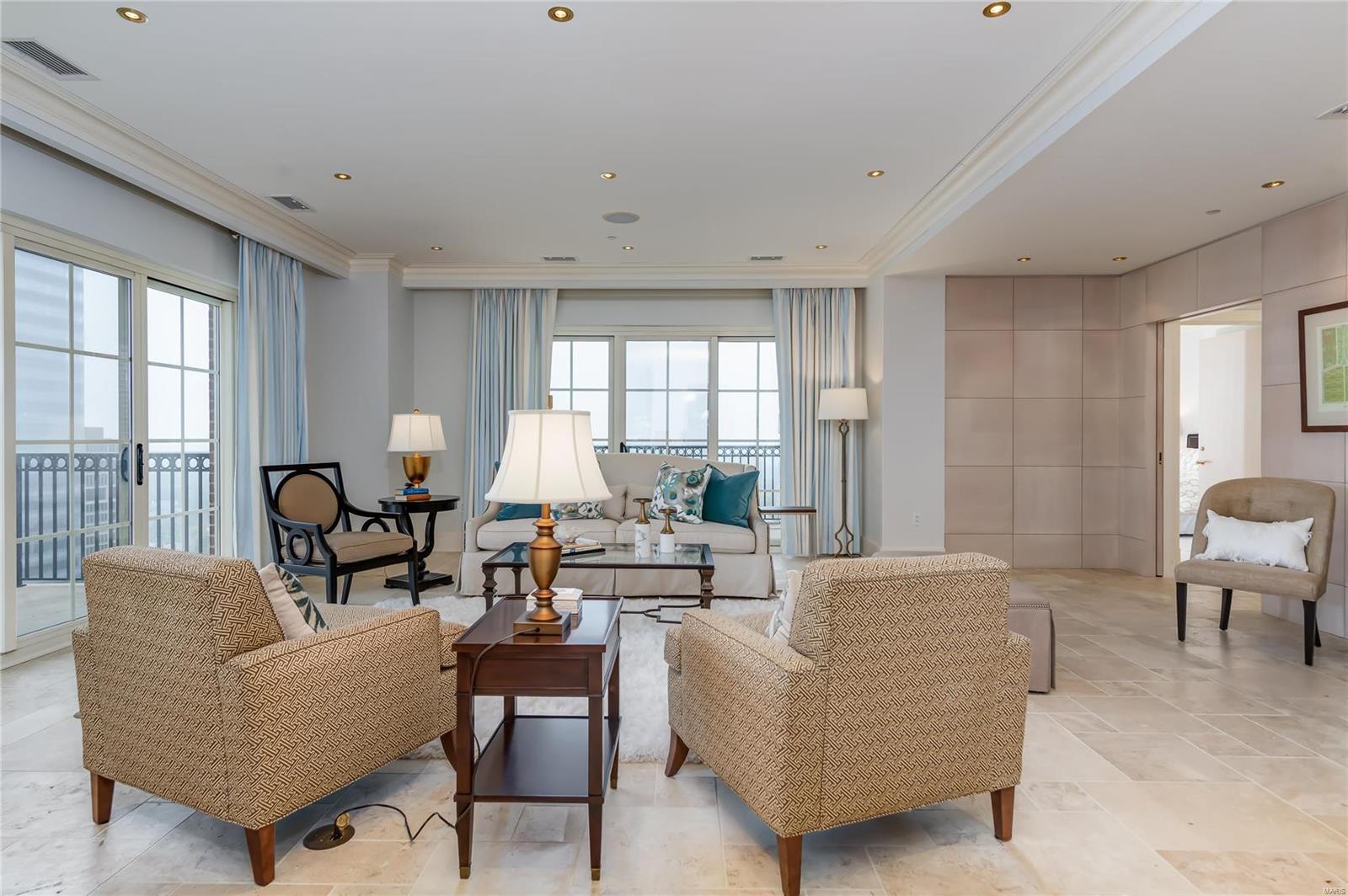 The Plaza In Clayton - Residential