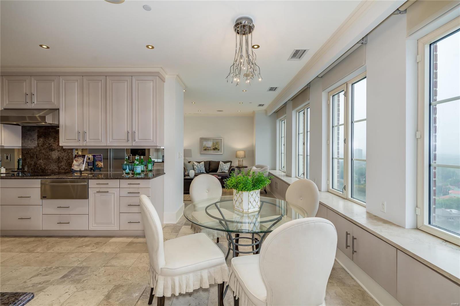 The Plaza In Clayton - Residential