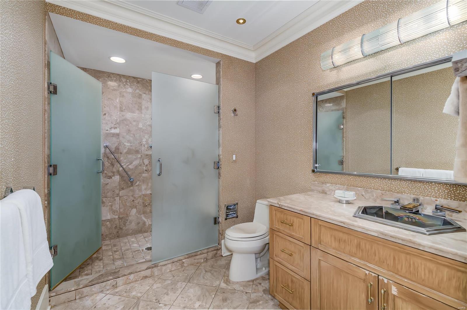 The Plaza In Clayton - Residential