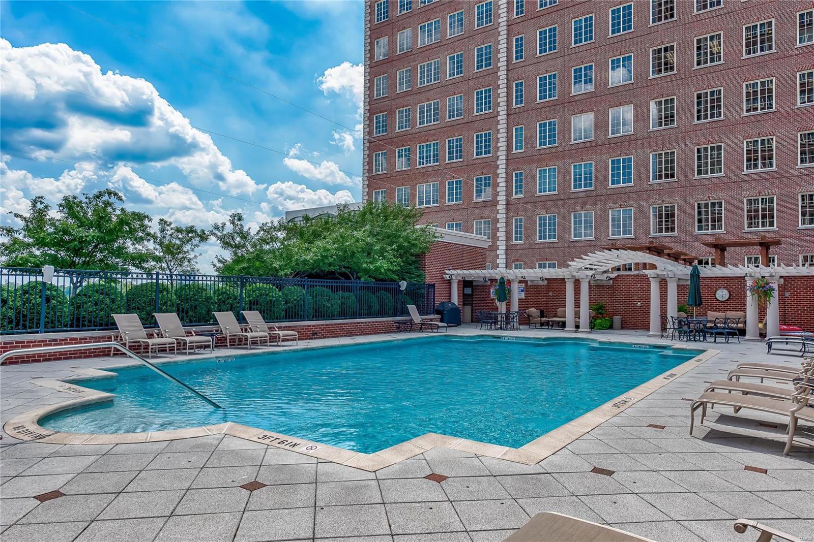 The Plaza In Clayton - Residential