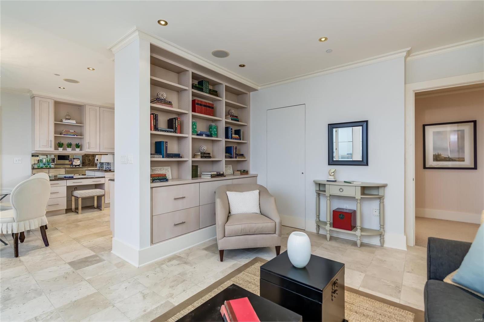 The Plaza In Clayton - Residential