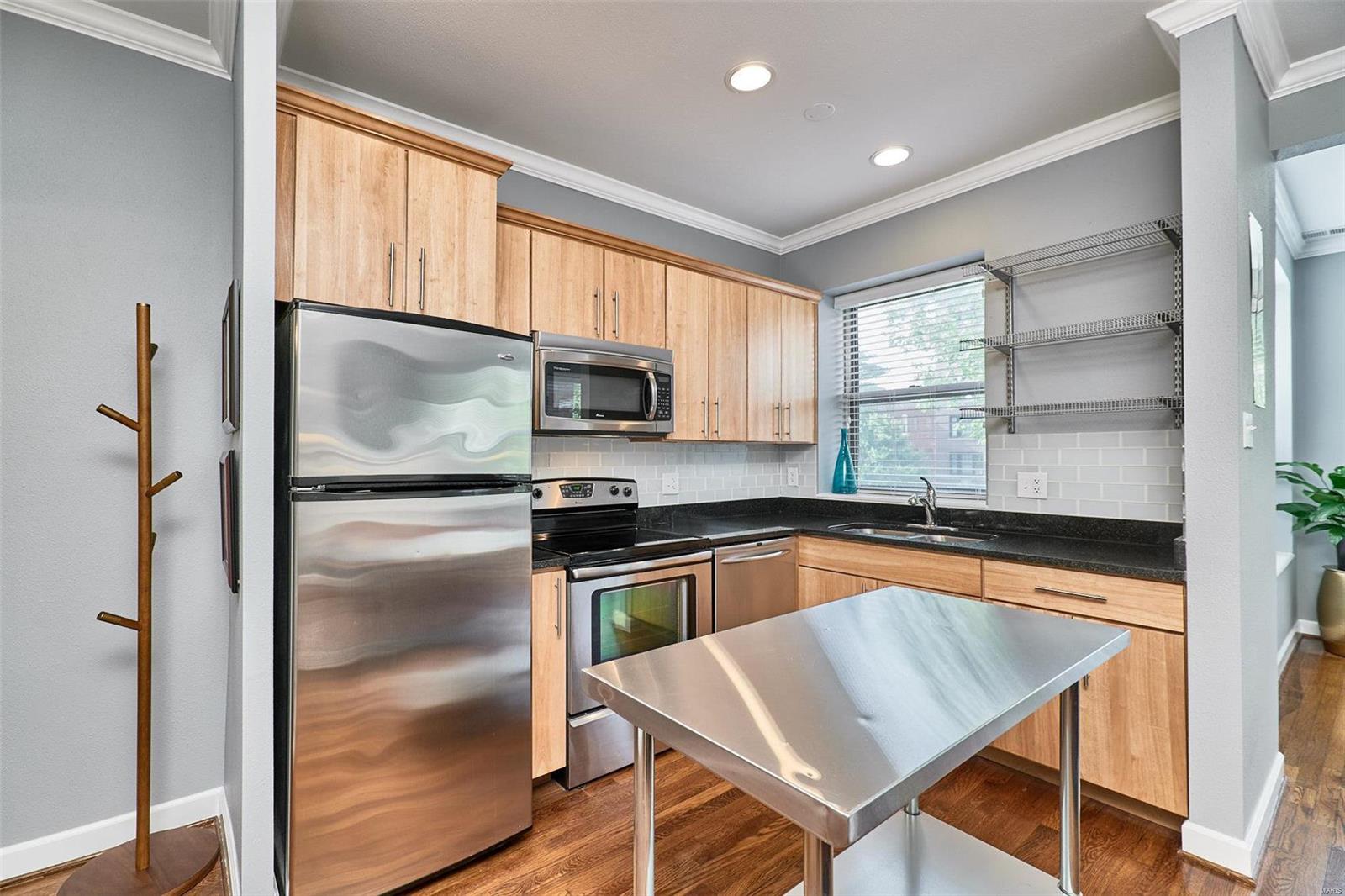 First Amendment/Pershing Ave - Residential