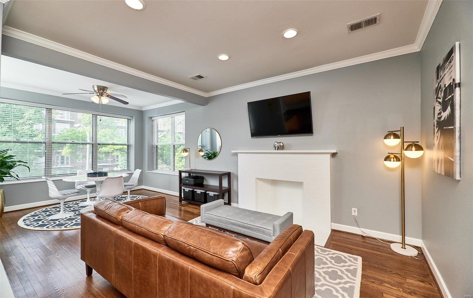 First Amendment/Pershing Ave - Residential