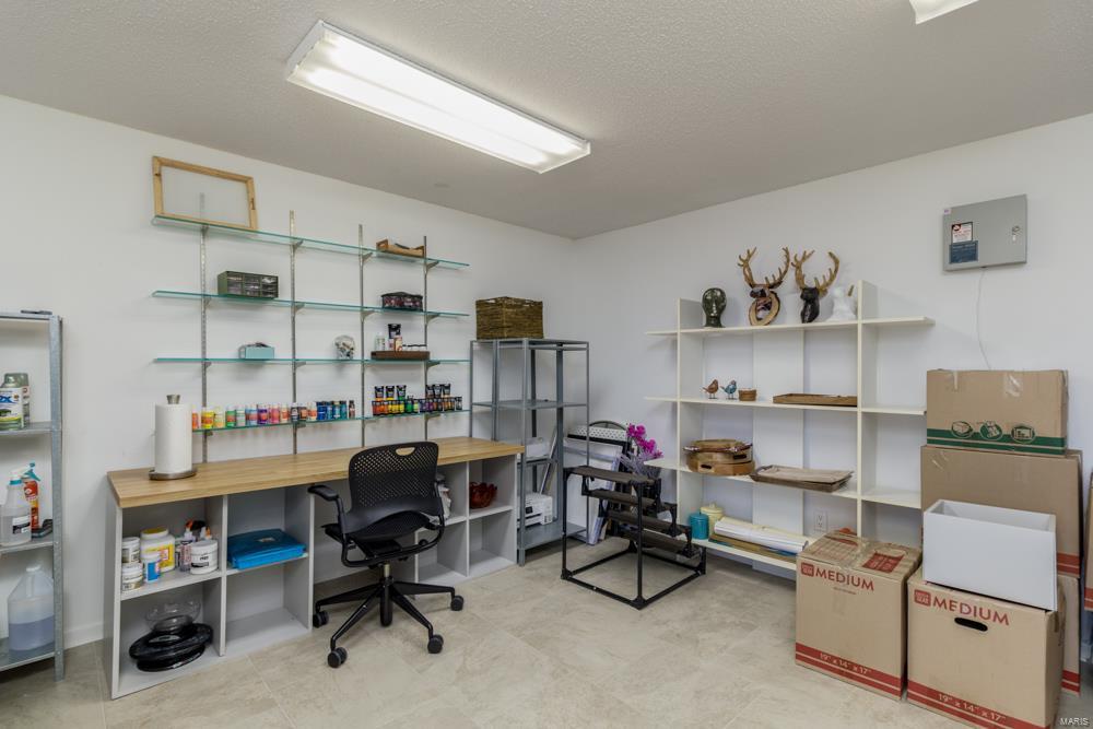 FOUE SEASONS - Residential