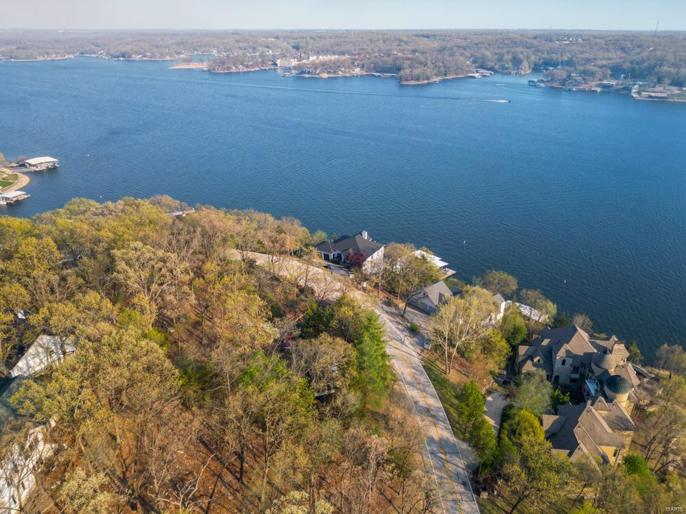 FOUE SEASONS - Residential