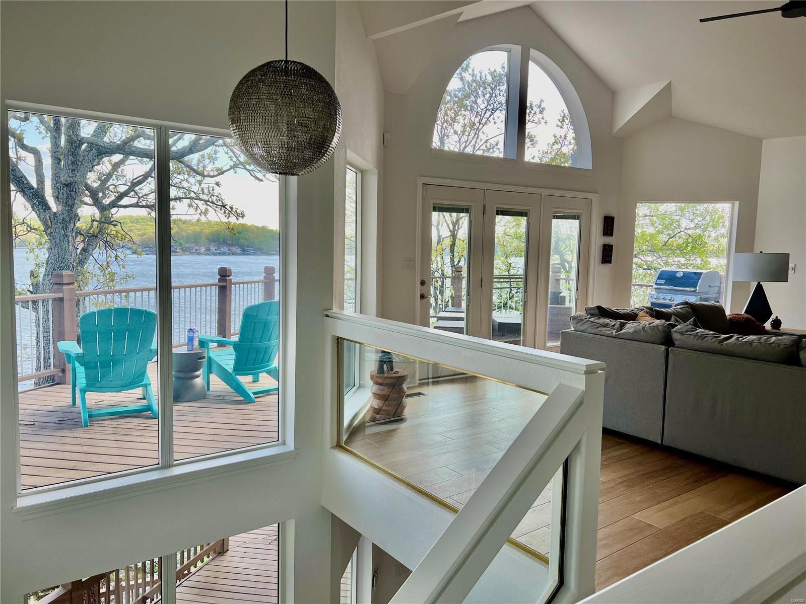 FOUE SEASONS - Residential