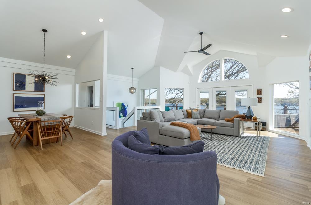 FOUE SEASONS - Residential