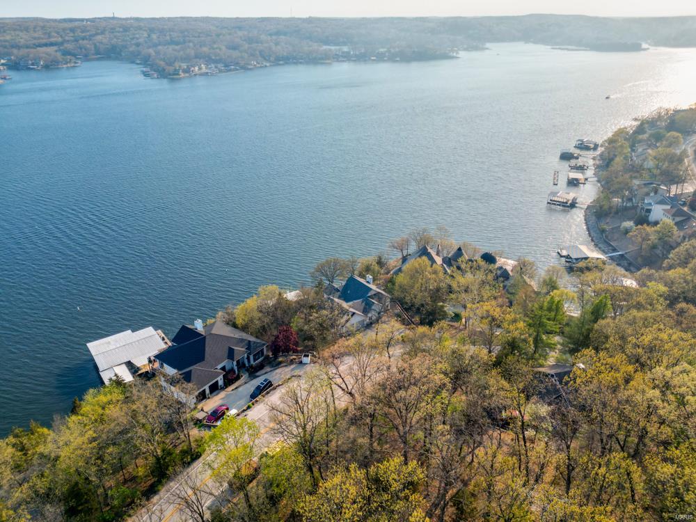 FOUE SEASONS - Residential