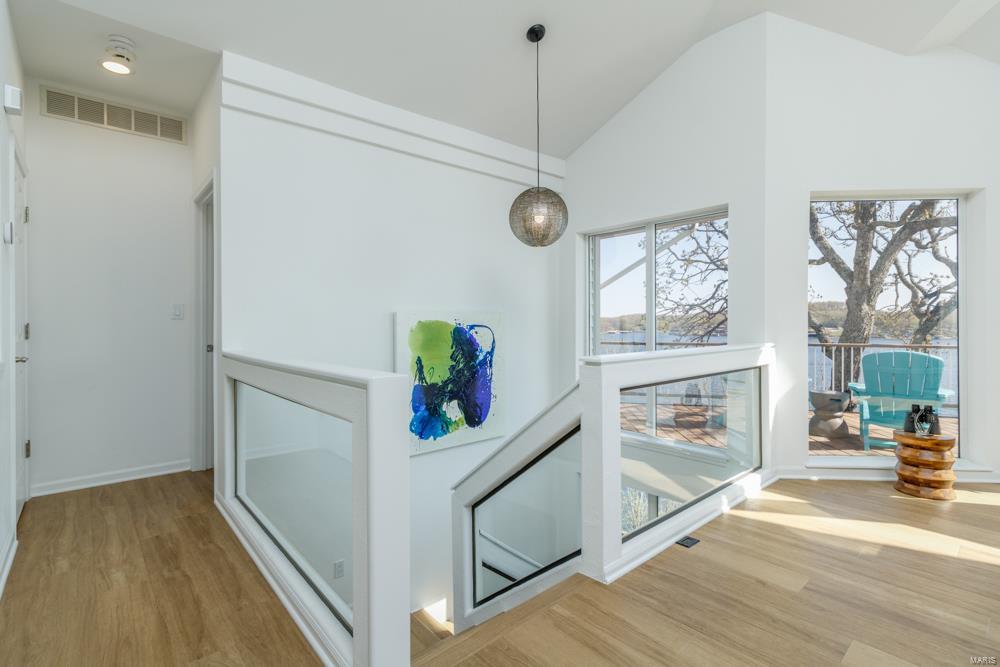 FOUE SEASONS - Residential