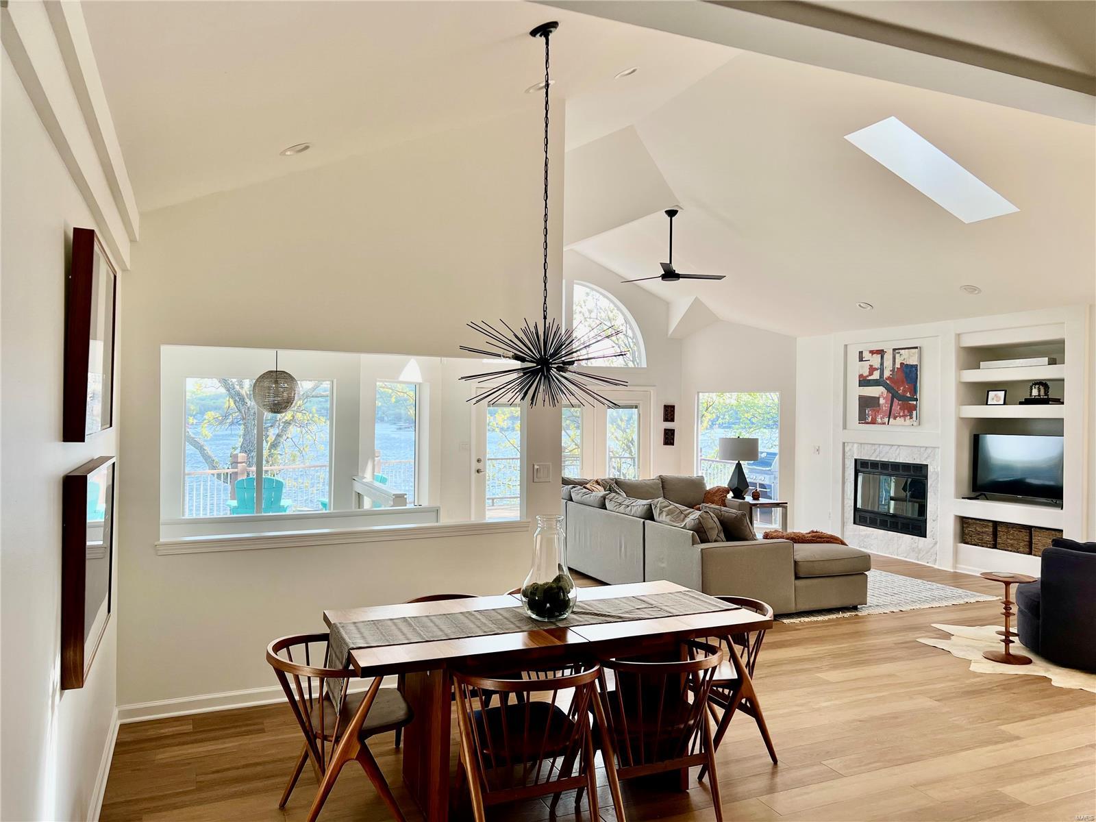 FOUE SEASONS - Residential