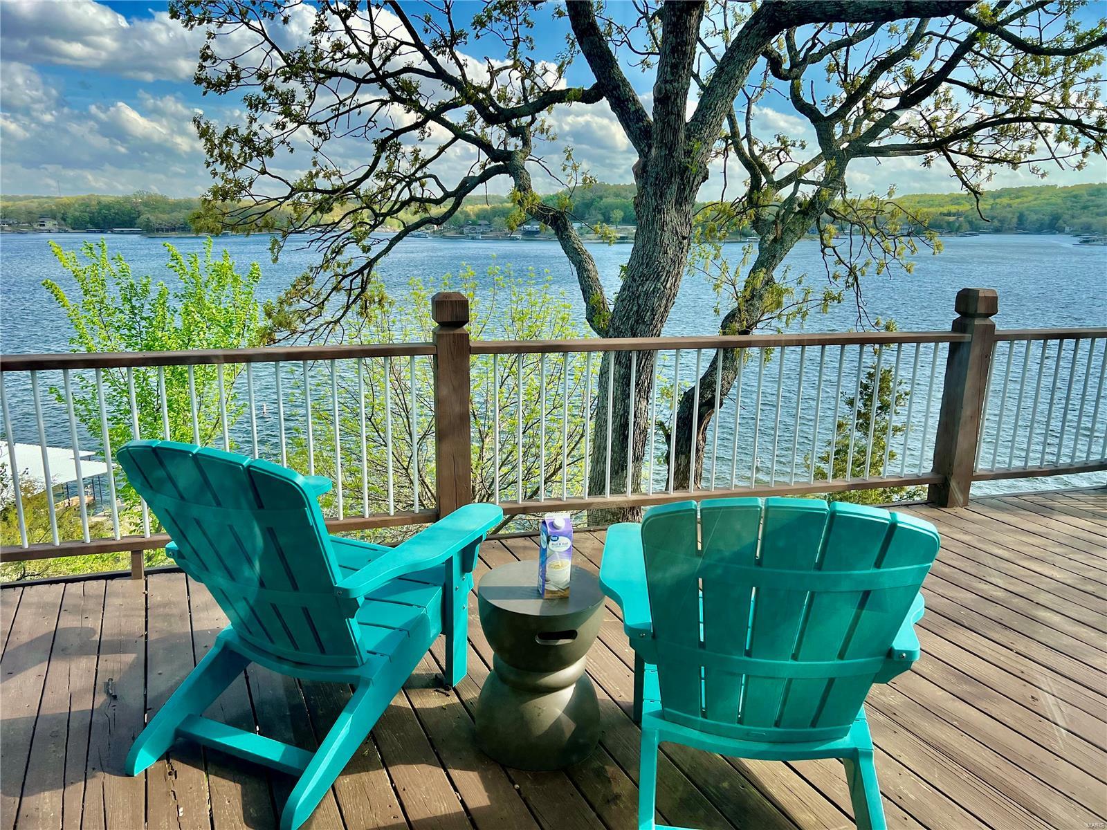 FOUE SEASONS - Residential