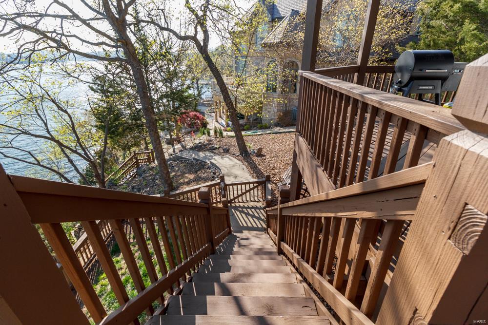 FOUE SEASONS - Residential