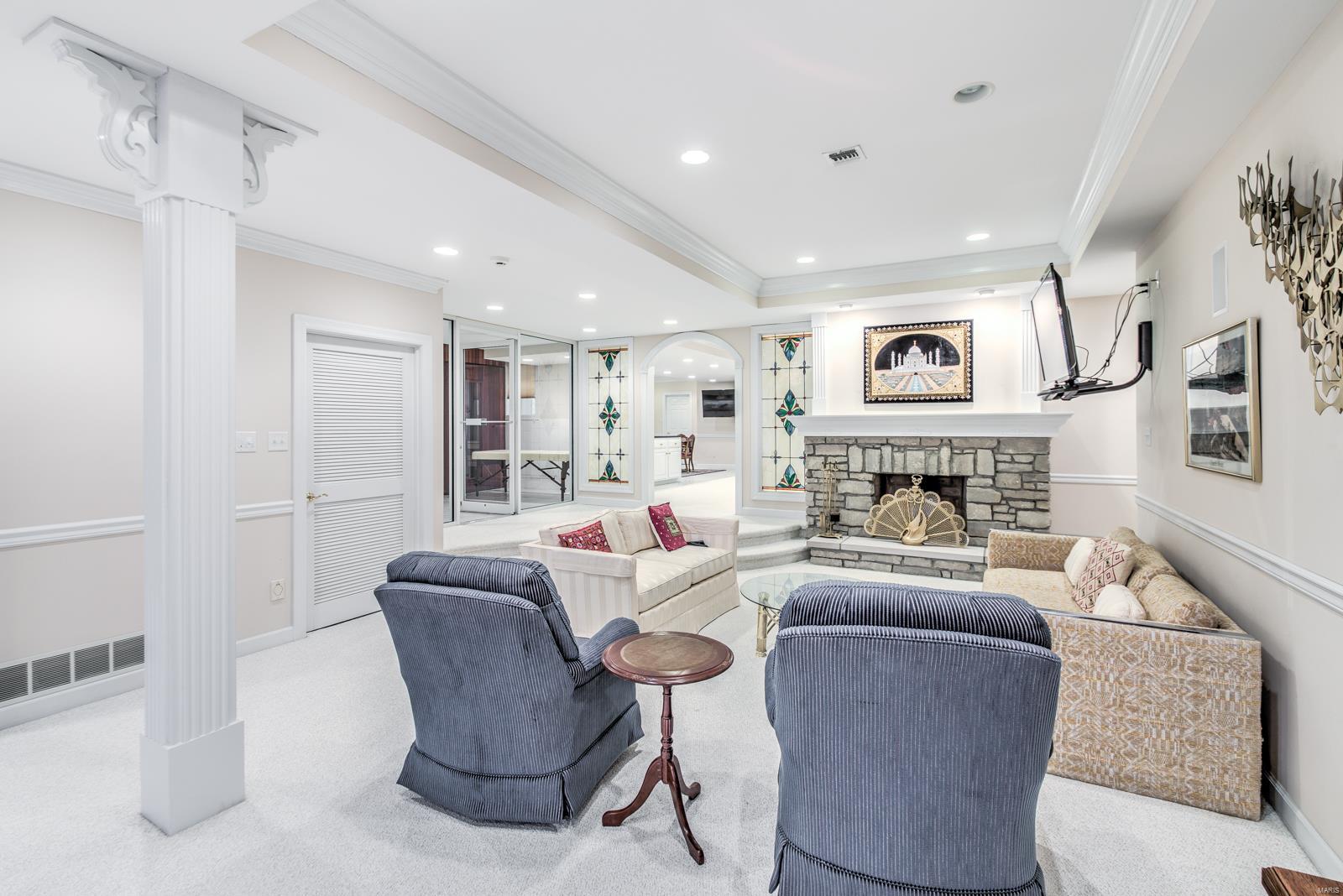 Country Life Acres Add - Residential