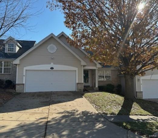 Bridgeton, Missouri 63044, United States, 2 Bedrooms Bedrooms, ,3 BathroomsBathrooms,Residential,Pending,28455