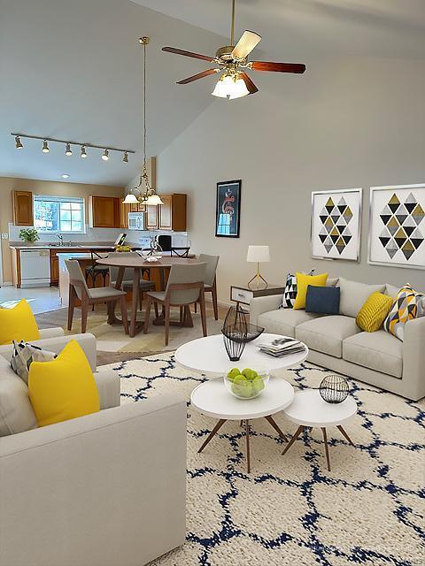 Bridgeton, Missouri 63044, United States, 2 Bedrooms Bedrooms, ,3 BathroomsBathrooms,Residential,Pending,28455