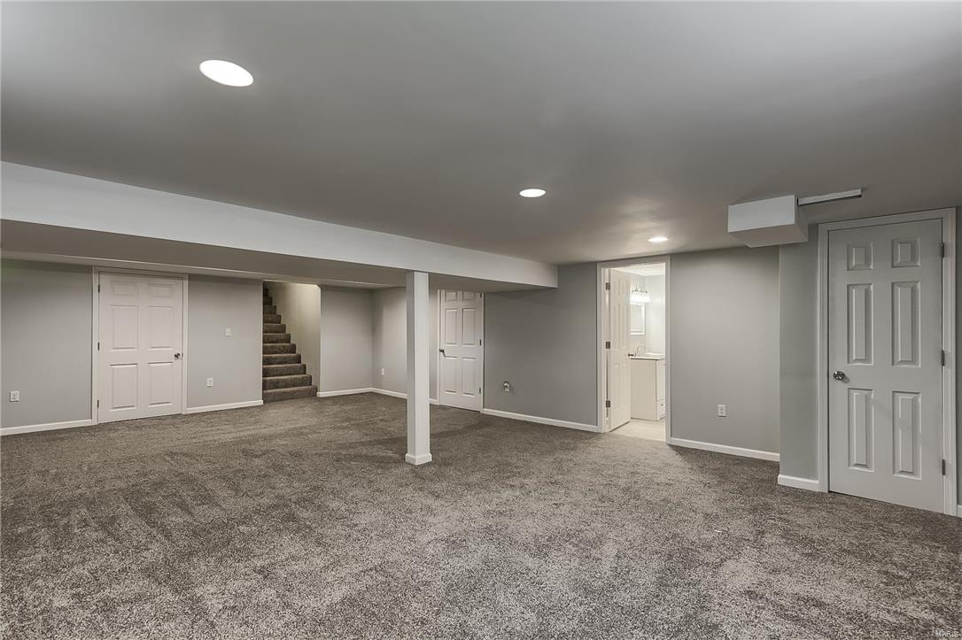 Fairlane 2 - Residential