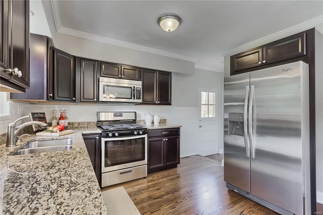 Fairlane 2 - Residential