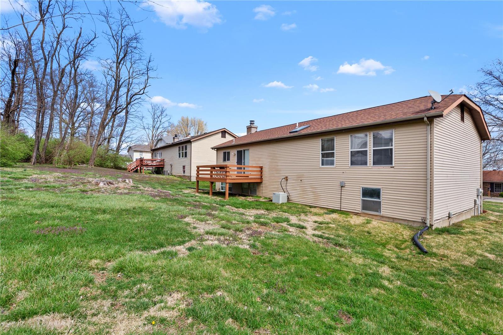 Florissant, Missouri 63033, United States, 5 Bedrooms Bedrooms, ,3 BathroomsBathrooms,Residential,Coming Soon,94530