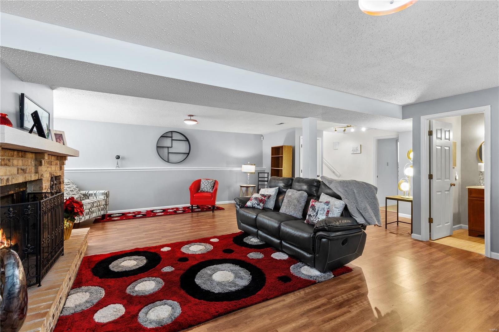 Florissant, Missouri 63033, United States, 5 Bedrooms Bedrooms, ,3 BathroomsBathrooms,Residential,Coming Soon,94530