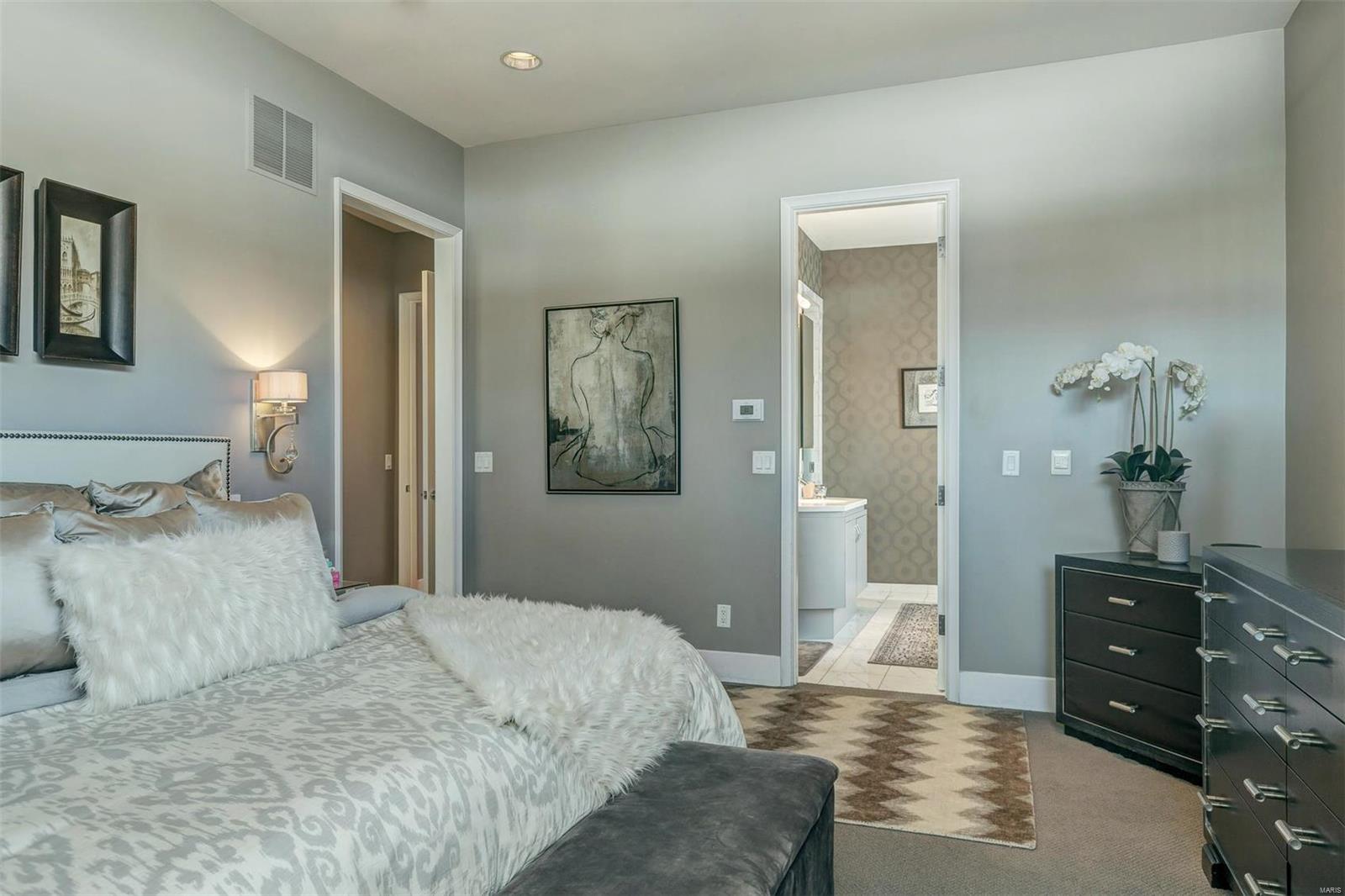 Clayton Gardens 3 - Residential