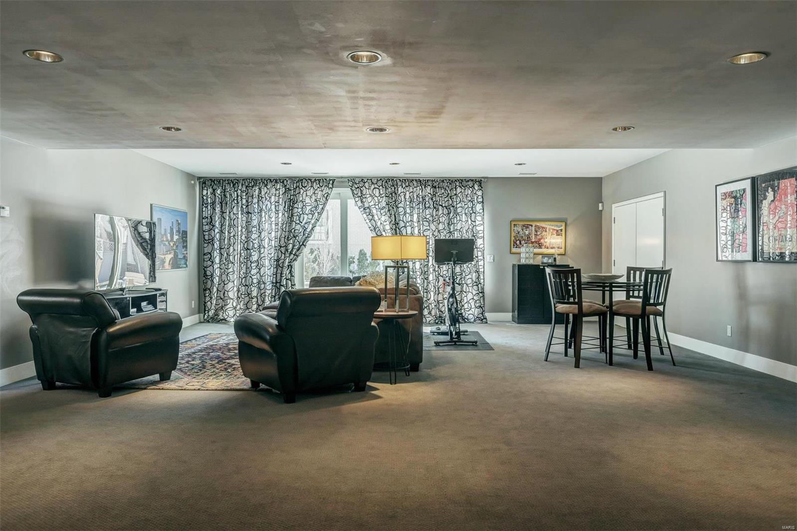 Clayton Gardens 3 - Residential