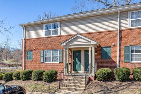 1629 High School Drive St Louis MO 63144
