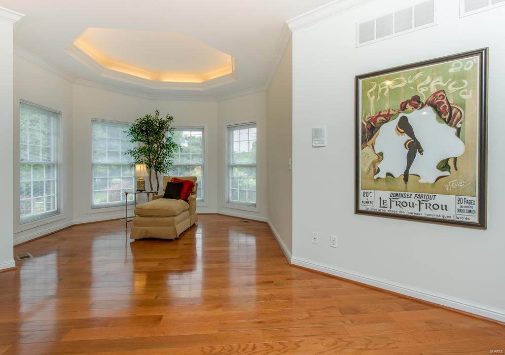 Hamptons The - Residential