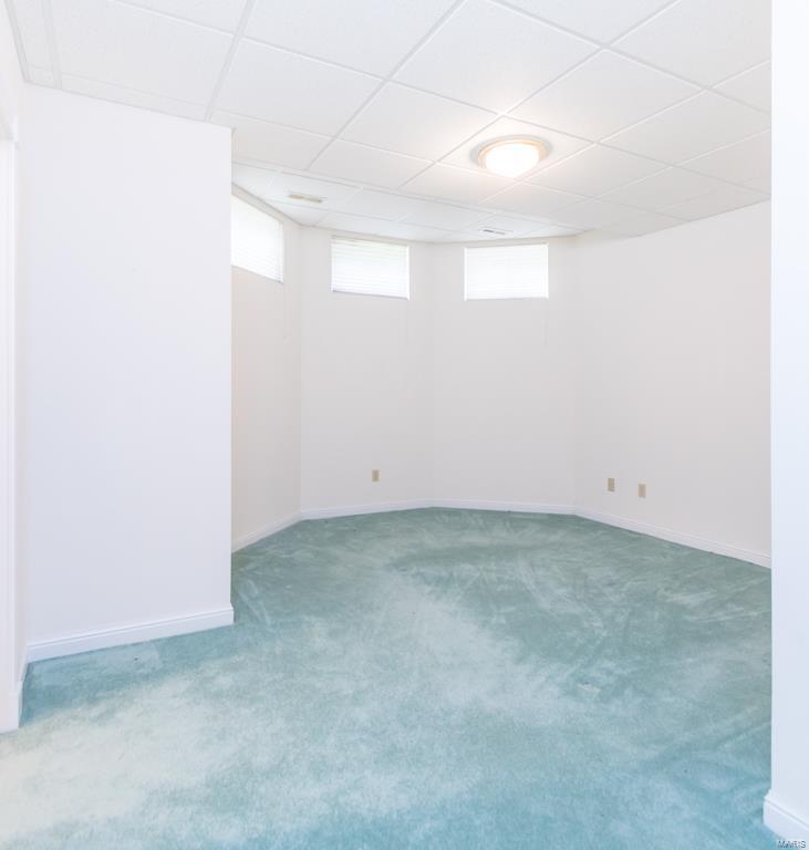 Hamptons The - Residential