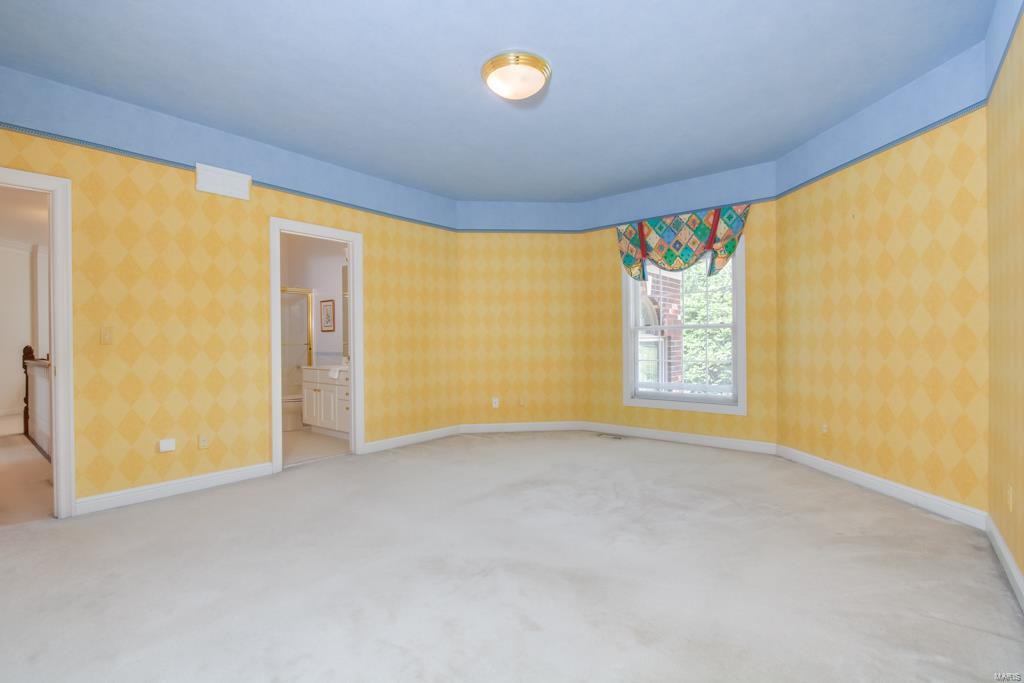 Hamptons The - Residential