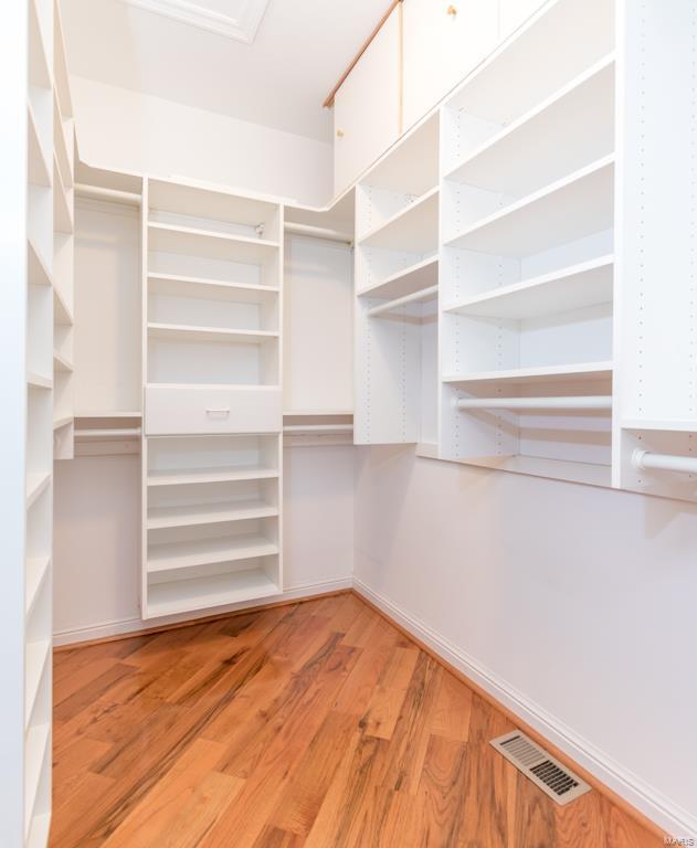 Hamptons The - Residential