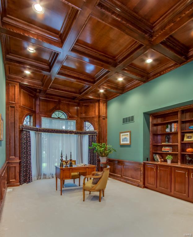 Hamptons The - Residential