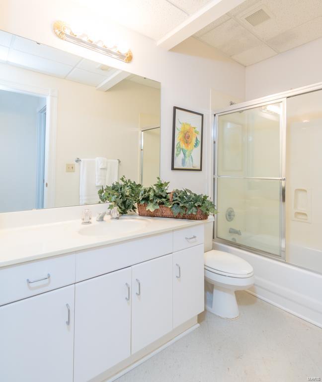 Hamptons The - Residential