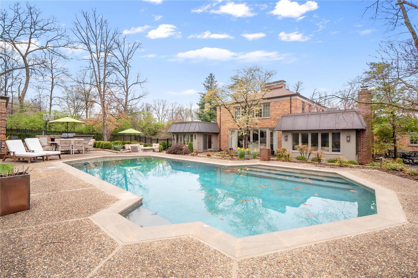 Woodcliffe - Residential