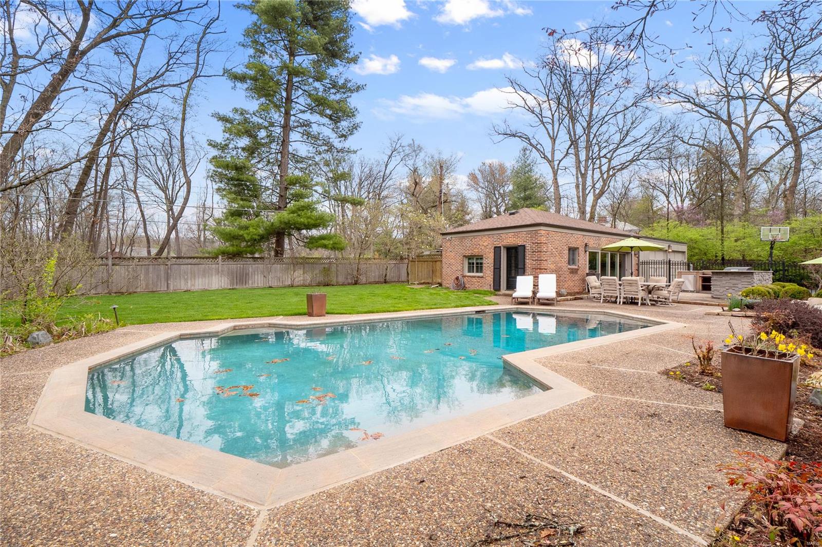 Woodcliffe - Residential