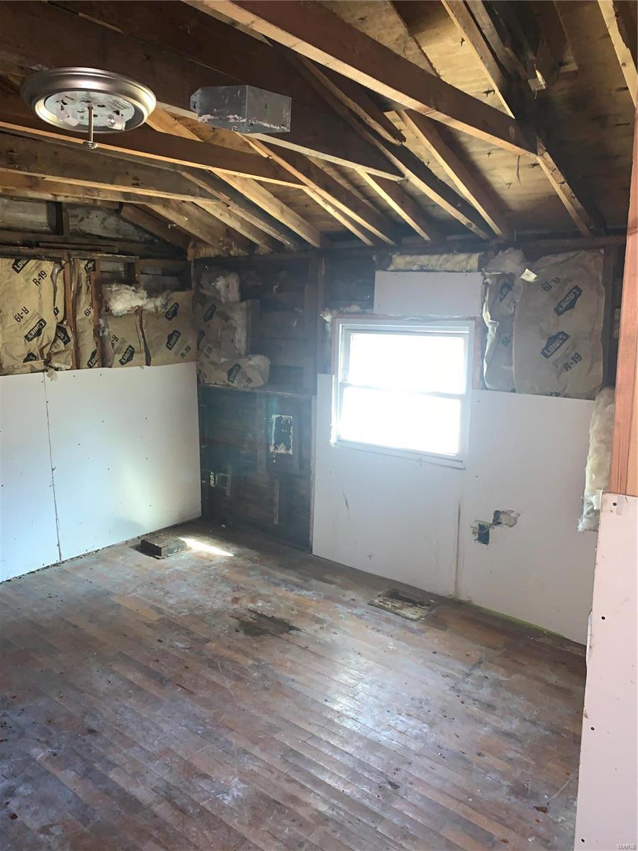 Larimore Acres - Residential