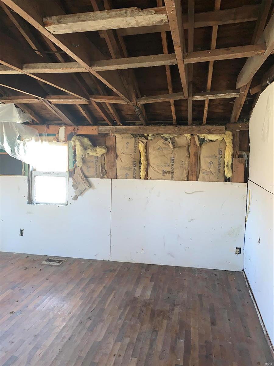 Larimore Acres - Residential